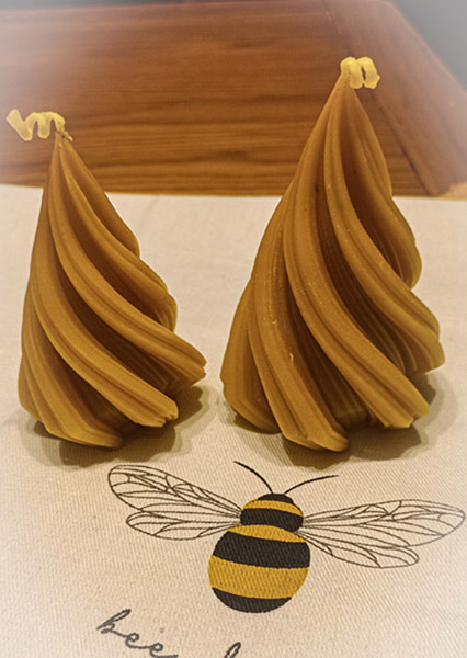 Christmas Tree Medium Beeswax Candle